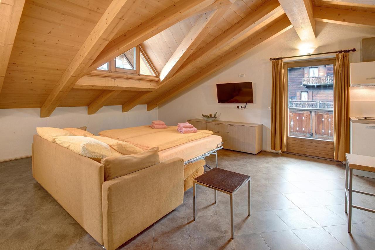 Castagne Baitel Li Pigna Apartment Livigno Exterior photo
